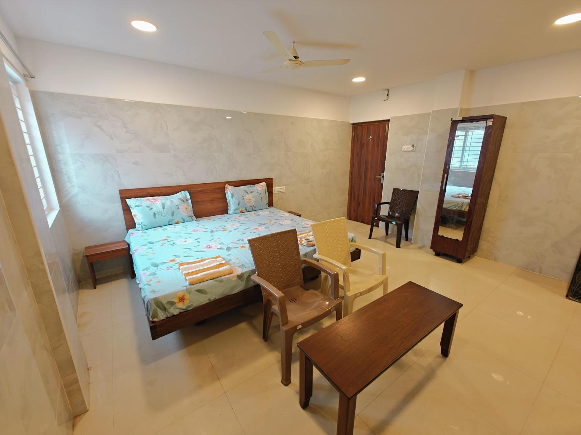 Hotel Sal Inn - Near Airport Madras Buitenkant foto